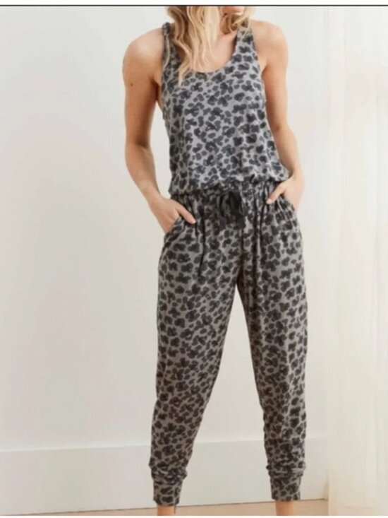 aerie Pants - Aerie Leopard Jumpsuit - Gray & Black